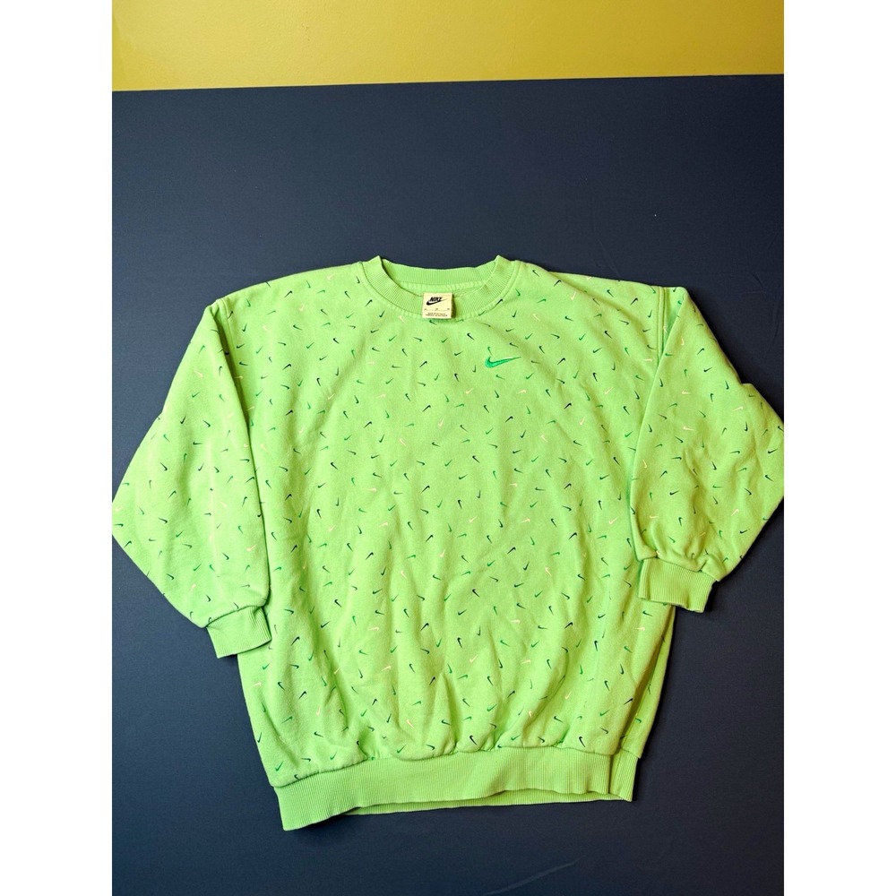 Nike unisex kids Green Crewneck Sweatshirt Long Sleeve All-Over Swoosh size M